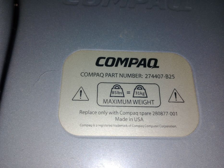 Compaq Monitor Stand64309723293697124