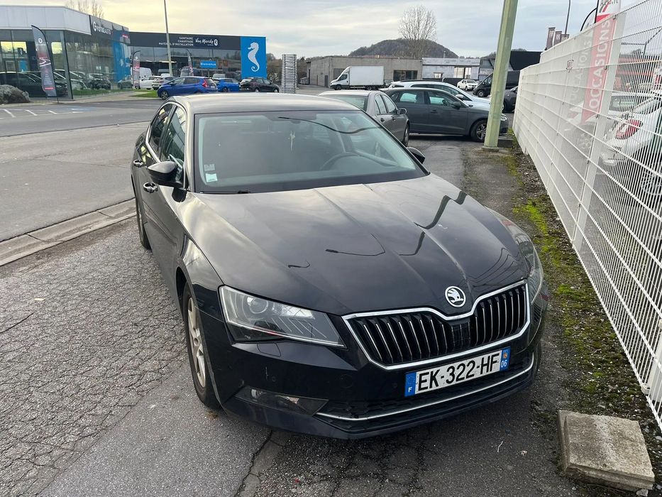 Skoda Superb 2.0TDI Dsg Xenon Navi