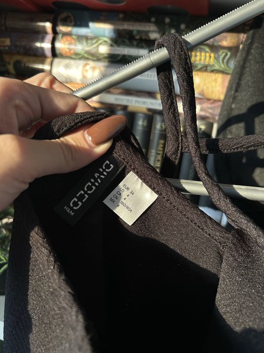 Czarna sukienka H&M 34 Jodełka