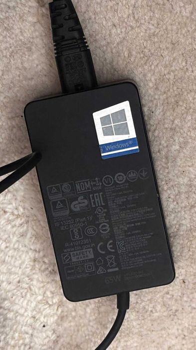Carregador de Dispositivos Móveis Microsoft Surface 65W Power Supply (2 unidades)