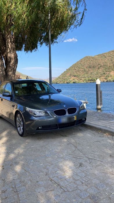 Bmw E60 525d caixa automática.