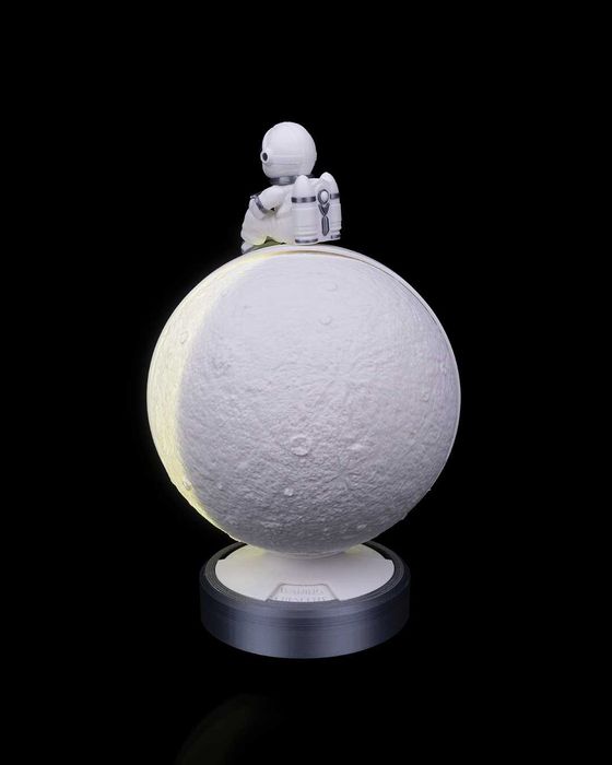 Lampka nocna – Astronauta na Księżycu