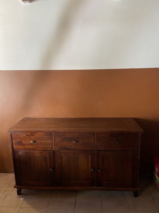 komoda z naturalnego drewna