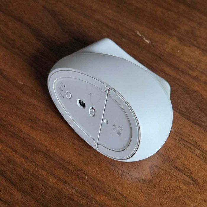Миша Logitech Lift
