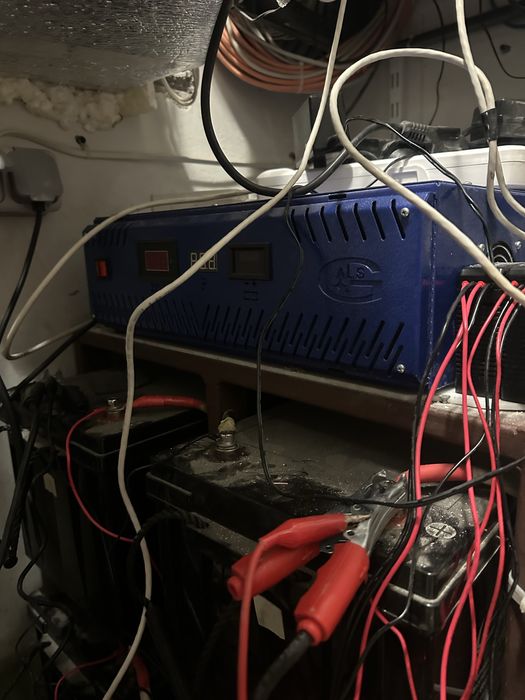 Дбж  MX3 48V 2,5 кВт ON-LINE, Ups Леотон б/у