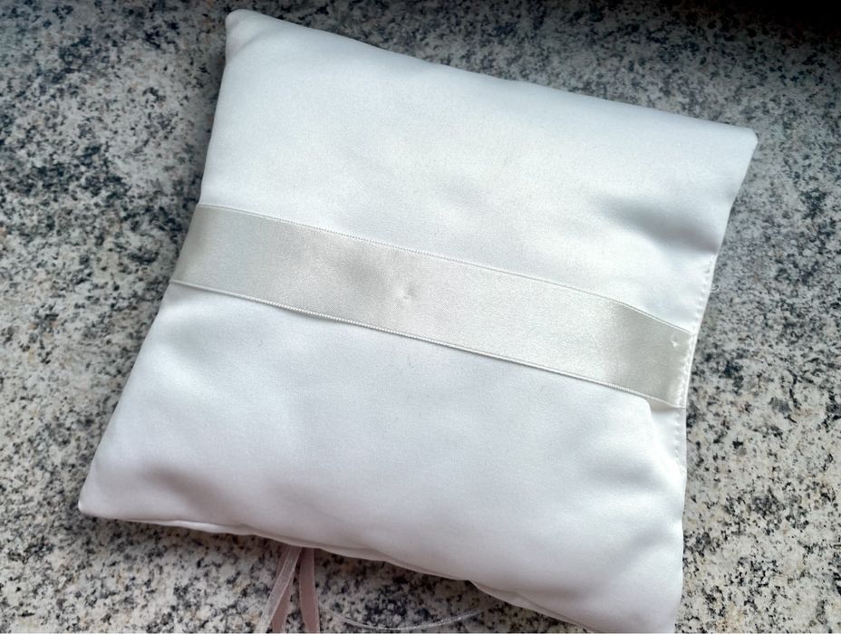 Poduszka na obraczki ślubne Premium NOWA