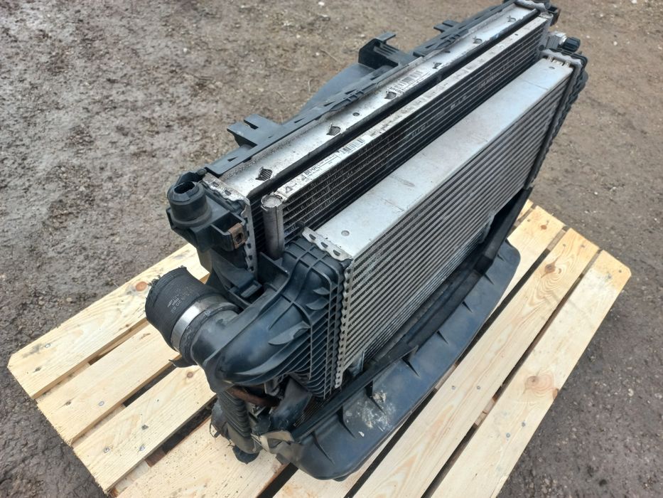 Chłodnica chłodnice intercooler wentylator komplet mercedes ml w164