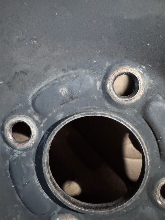 Диски 15R б/у сталеві