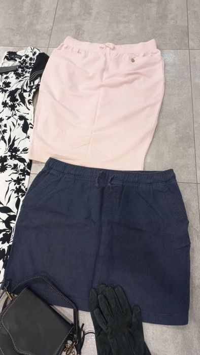 Zestaw ubrań spódnica sukienka torebka buty