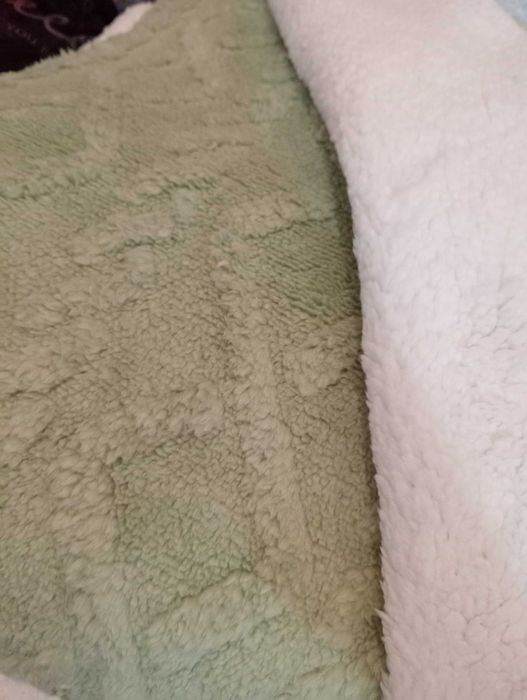 Koc sherpa dwustronny gruby baranek pled narzuta 200x230cm.