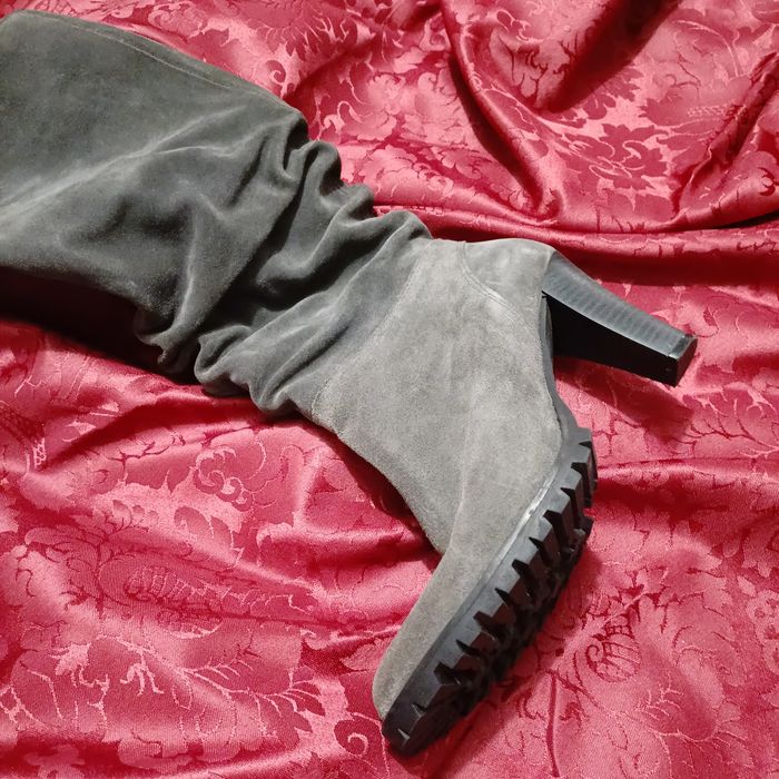 Botas altas. Nunca usadas.