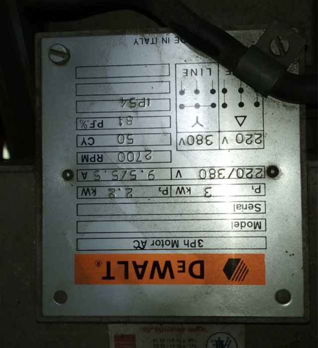 Торцовочная пила, торцовка DeWalt dw8103. Италия!