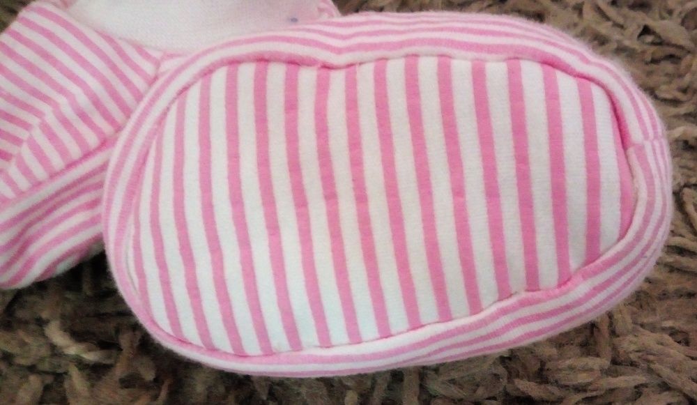 Piękne różowe buciki - pantofelki niechodki długość 10 cm