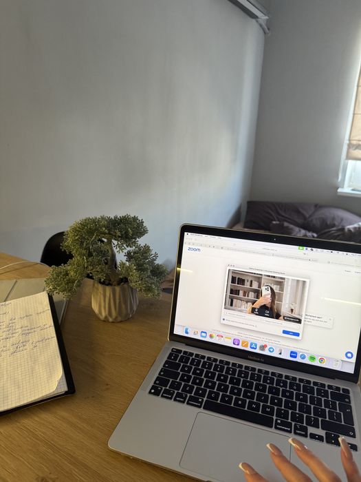 Репетитор з англійської мови онлайн