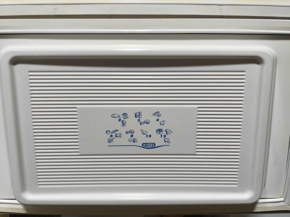 Frigorífico Combinado ALASKA 230 L  - (Funciona 100%)