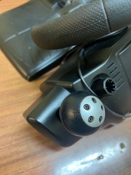 Volante logitech driving force pro