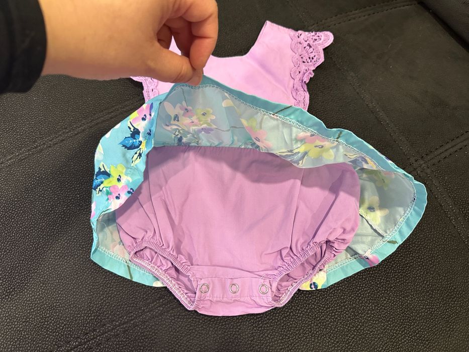 Macacão / Vestido para menina (18-24M)