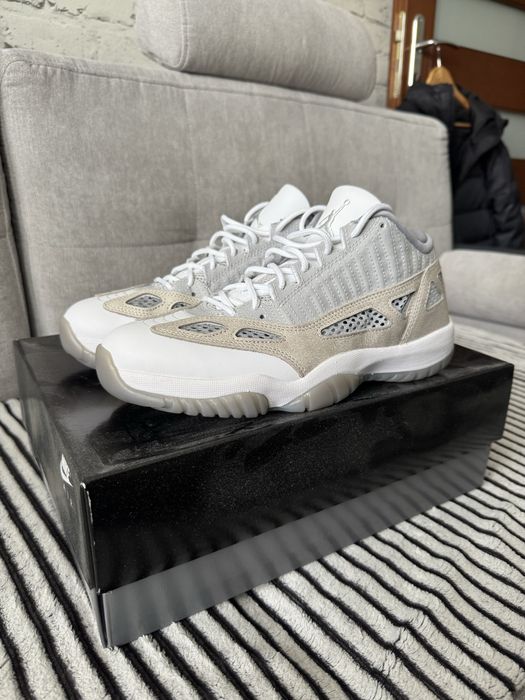 Buty Air Jordan XI (11) Low 43