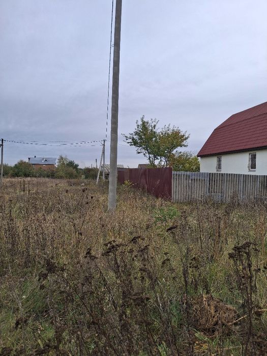 Продам участок земли под застройку приватизаираван