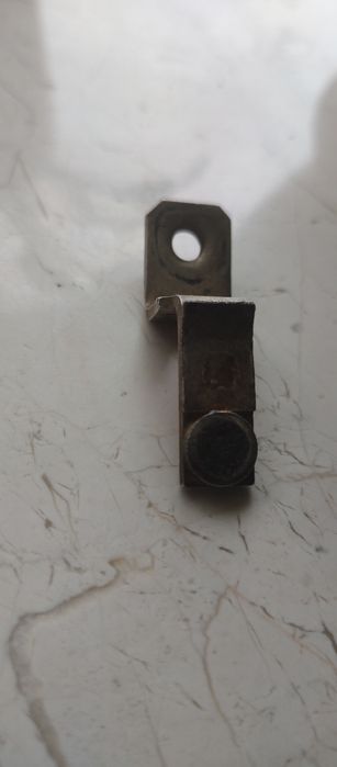 Контакт  на болгарский погруз EB-687;ЕВ-717