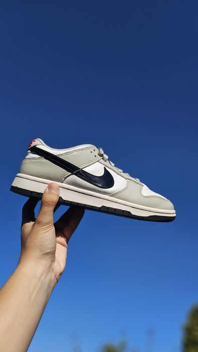 Sapatilhas Nike Dunk Low Pretas, Cinzentas e Brancas (brilho)