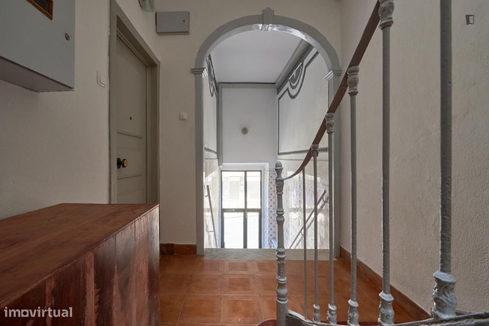 Quarto - localizado em Penha de França Lisbon
