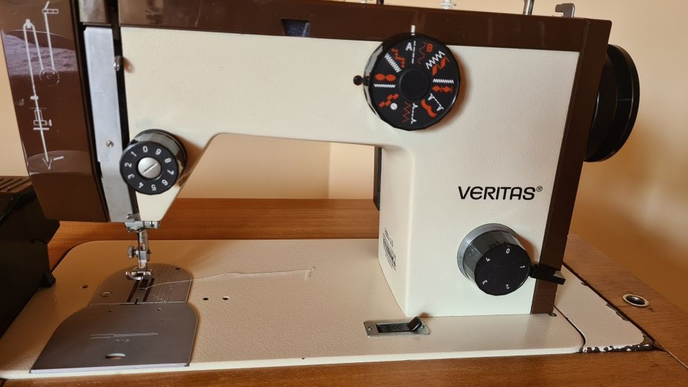 Maszyna do szycia Textima