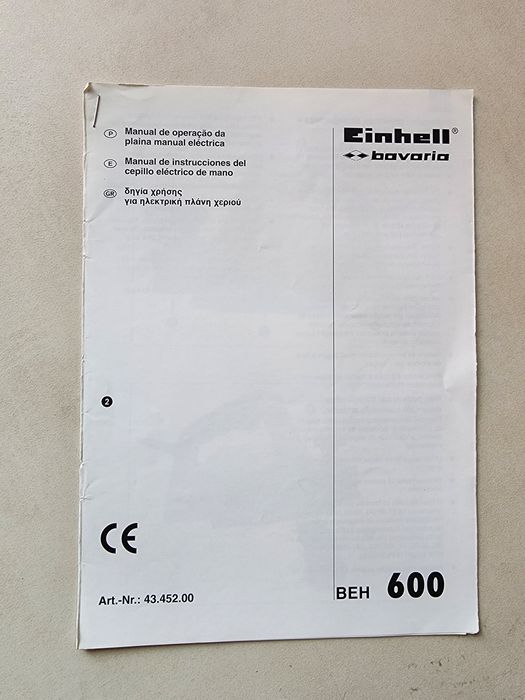 Plaina eléctrica Einhell BEH 600