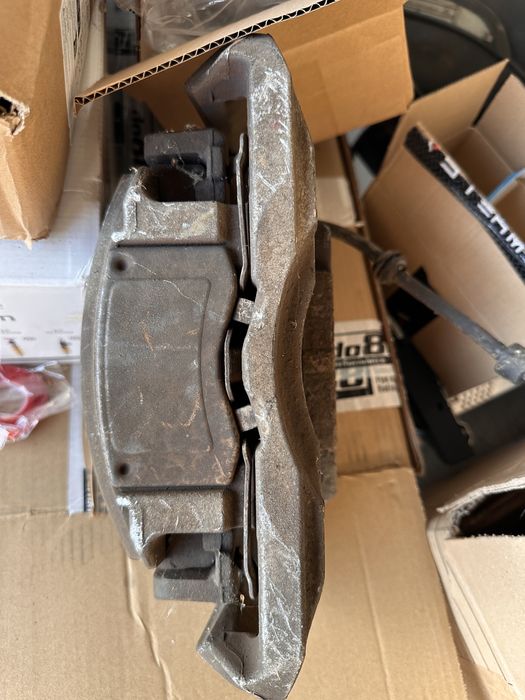 Zaciski BMW E60 535D