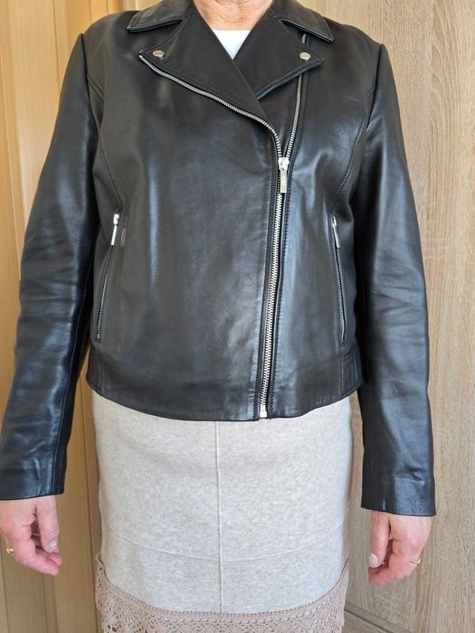 Kurtka damska czarna skórzana, skóra jegnięca.