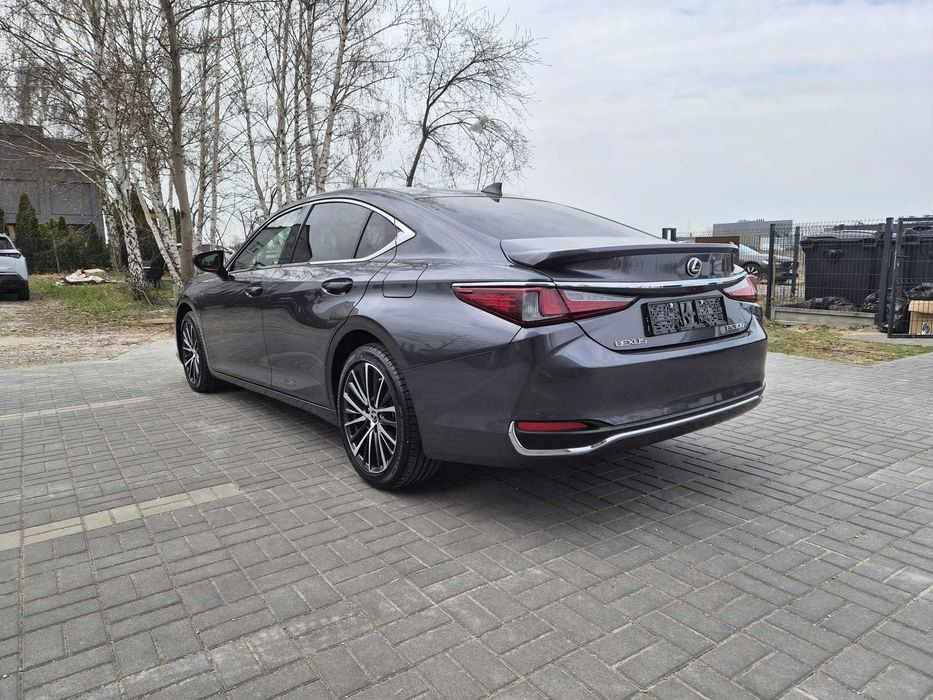 Wynajem Lexus ES300 nowy!