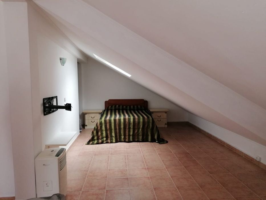 T3 Apartamento em águas furtadas