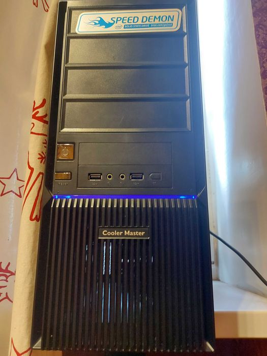 Корпус для пк Cooler Master с блоком питания