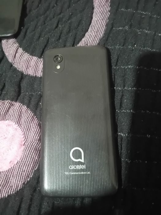 Venda 3 telemóveis
