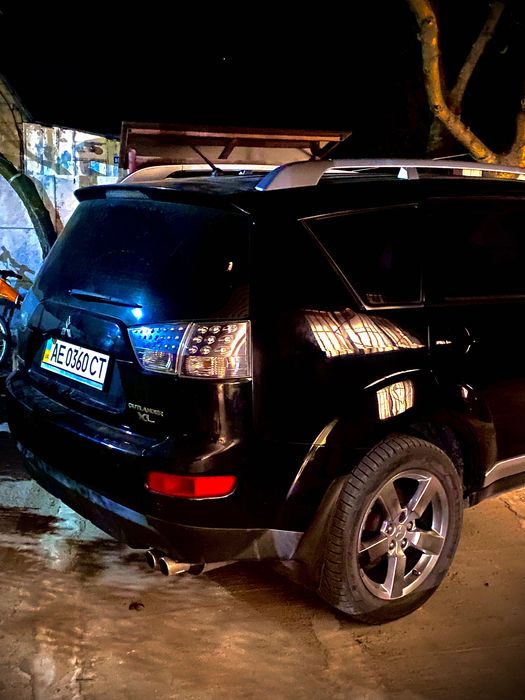 Mitsubishi Outlander XL 3.0 V6