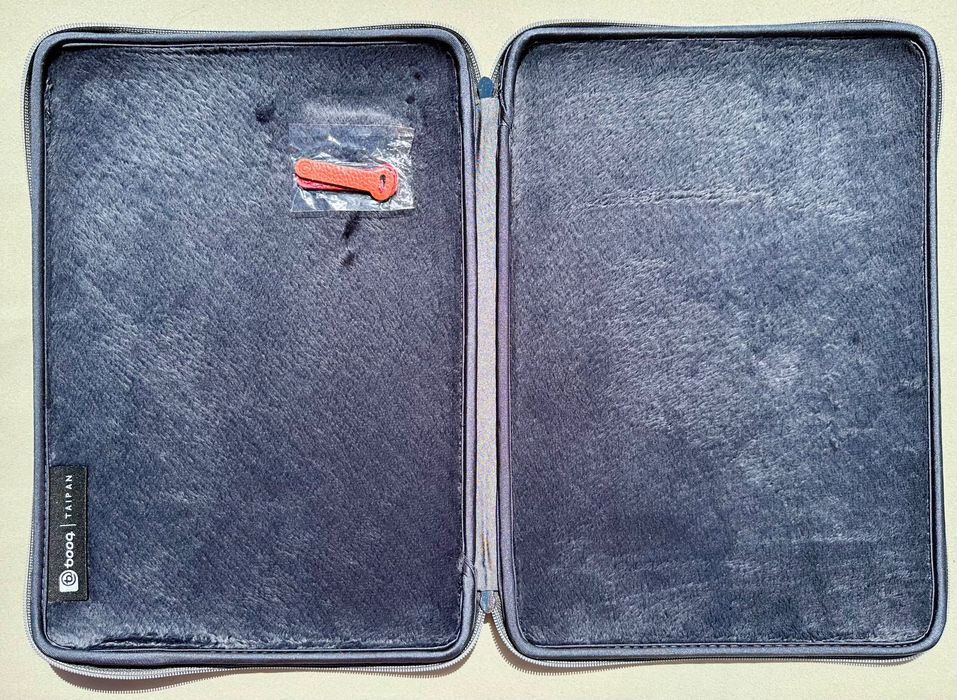 Pokrowiec etui booq na notebooka 14-15"