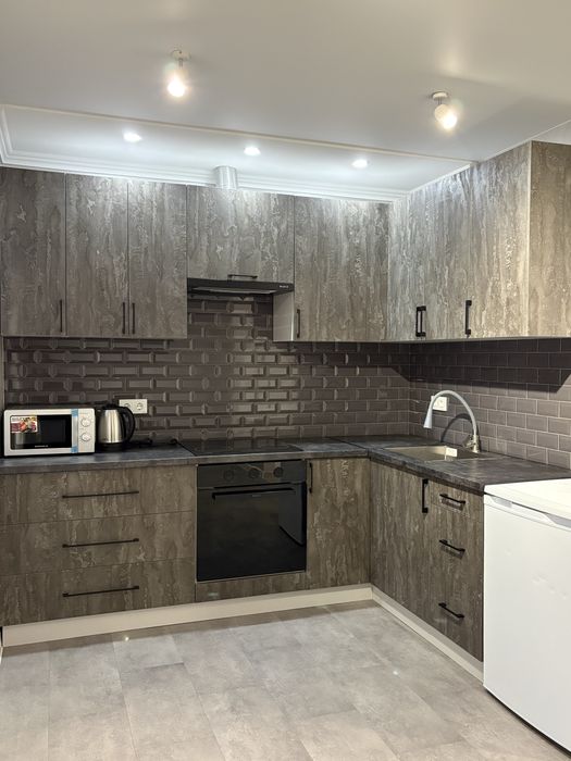 Оренда 2-к квартири в новобудові