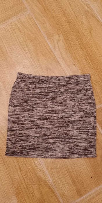 Spódniczka ołówkowa 134