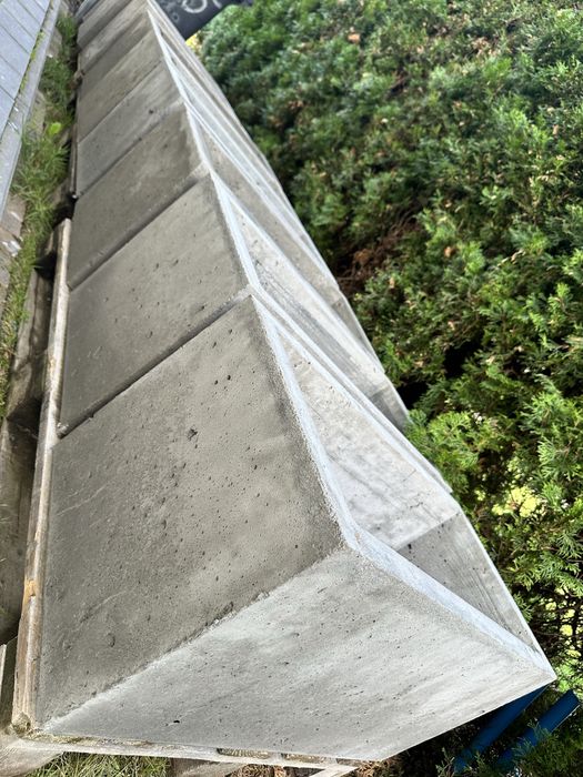 Donica  betonowa ogrodowa  80x40x40 cm beton
