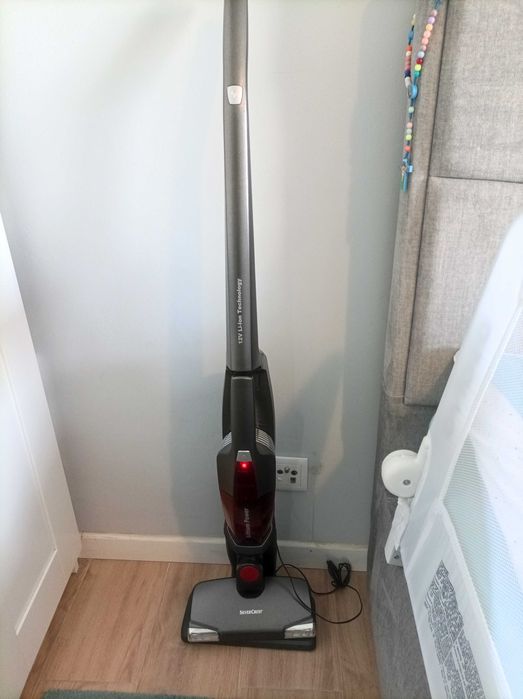 Aspirador Vertical  Silvercrest