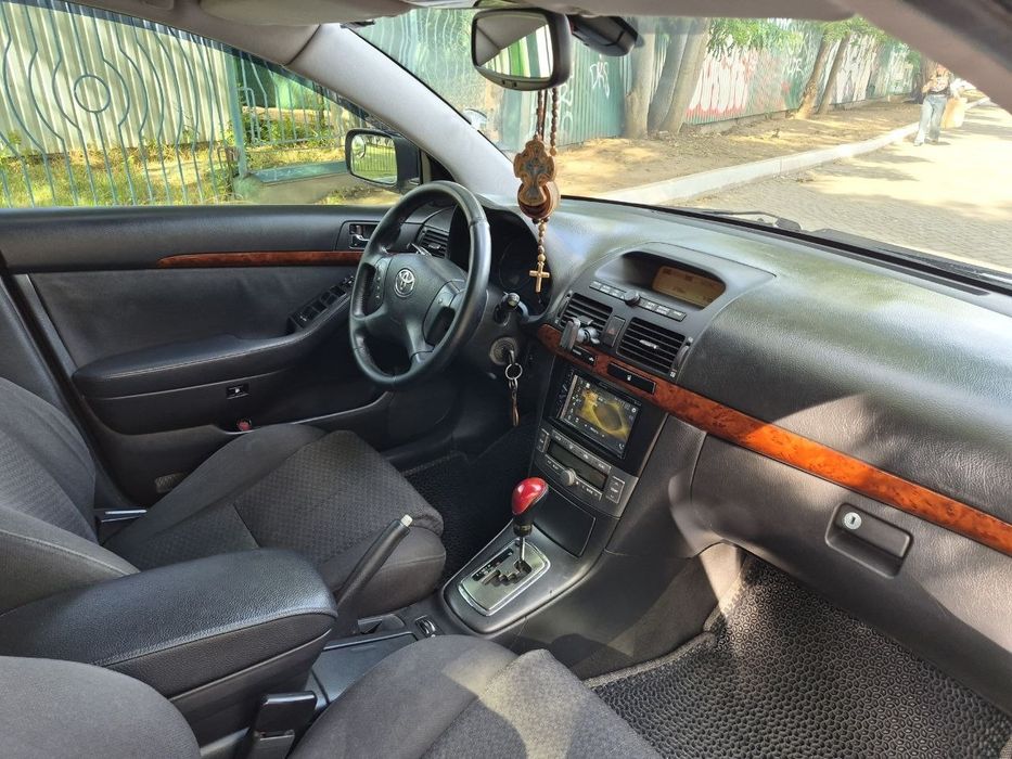 Продам Тойота Авенсіс Т 250
