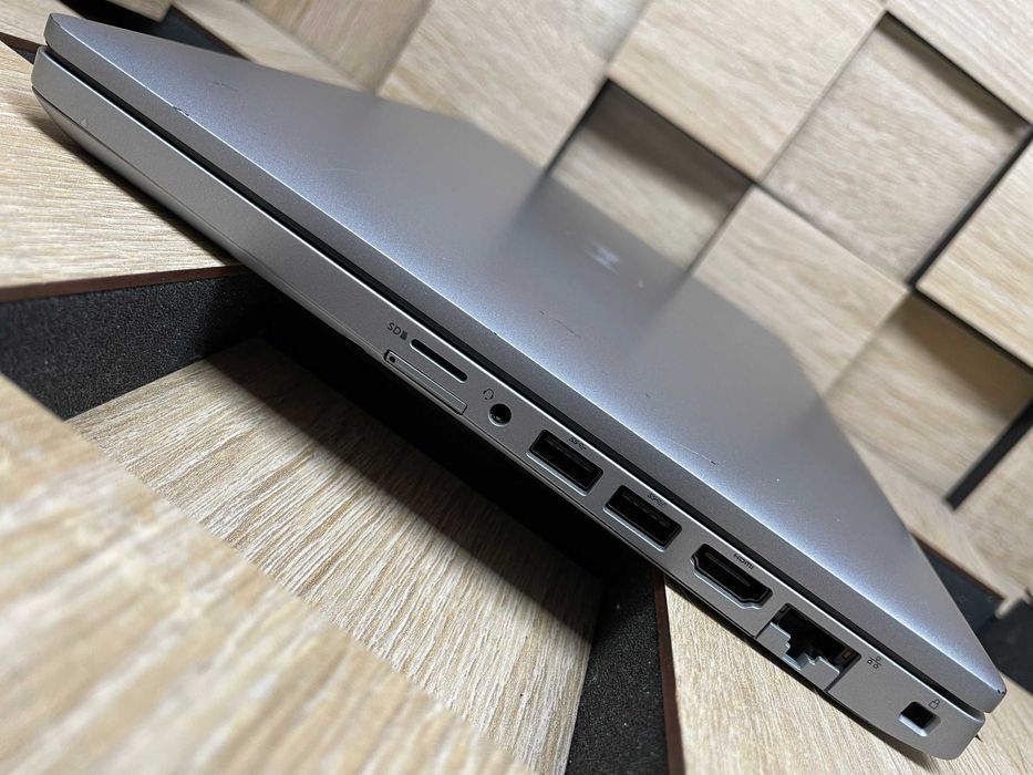 №5026 Ноутбук Dell Latitude 5410 14" HD/i5-10310U/RAM8/SSD256Gb