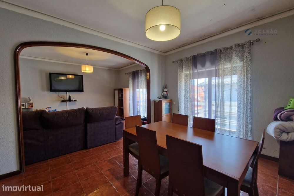 Andar moradia independente duplex  T5