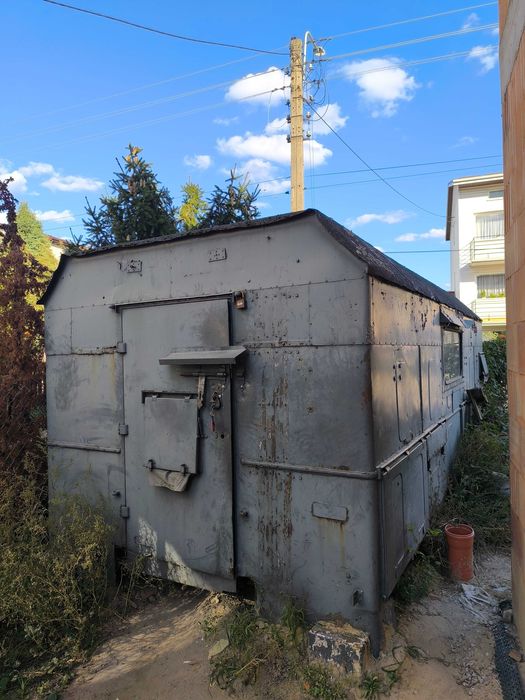 Barokowóz, garaż, barak na działkę / budowę