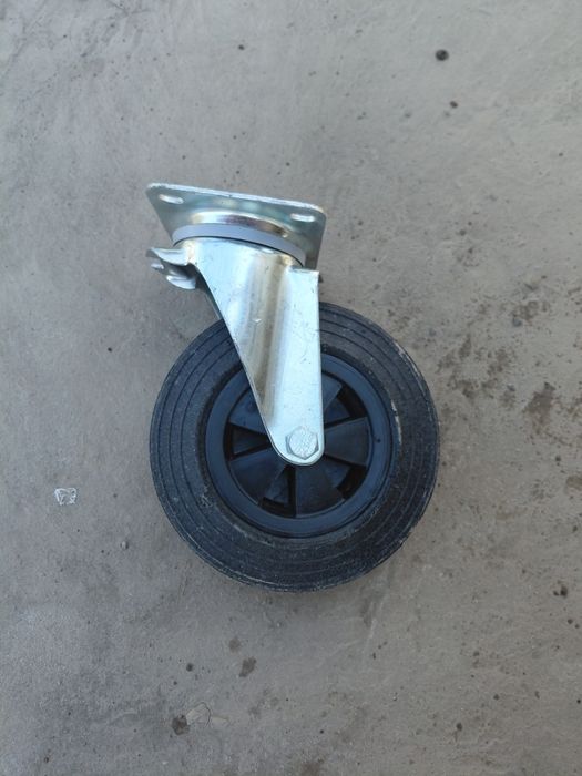 Колесо на візок тачку б/у . Ціна 300 грн