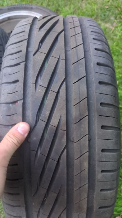 Komplet kół alusy + 4 opony letniaki jedna dziurawa