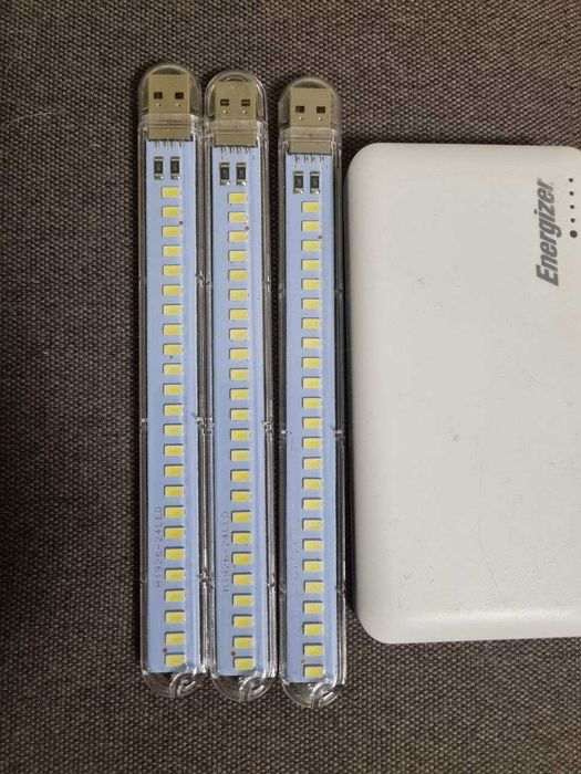 Led фонарик/світильник від USB