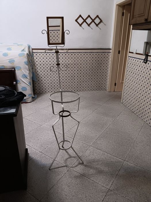 Bancos e colchas  antigas