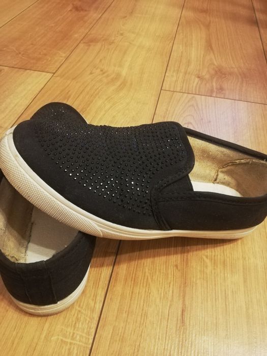 Trampki 38/39 czarne