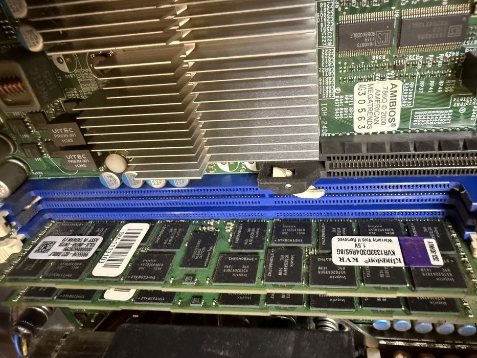 Сервер Supermicro X8DTL‑6F 2×Xeon E5620 32ГБ 2×4 ТБ HDD